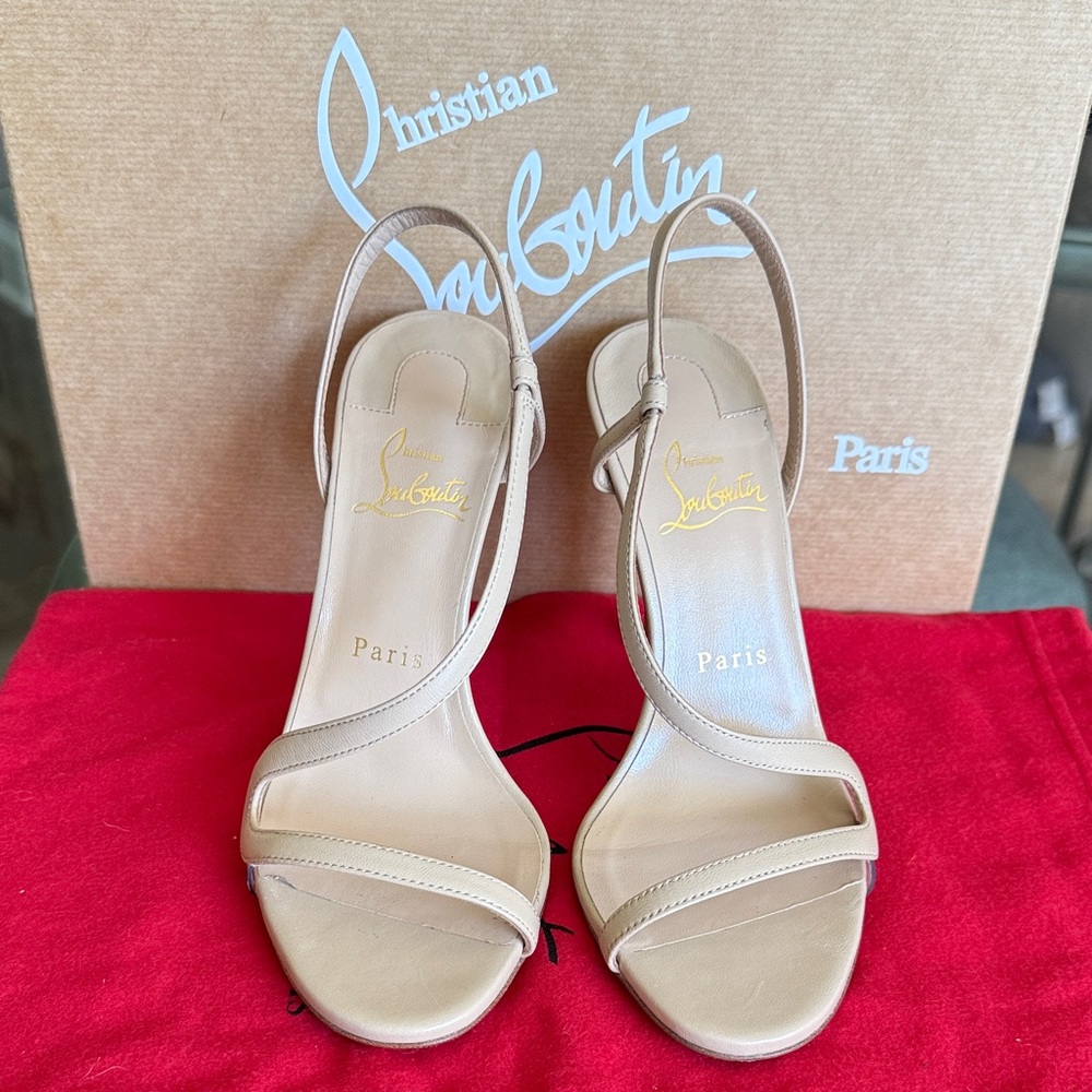 Christian Louboutin Size 37/7